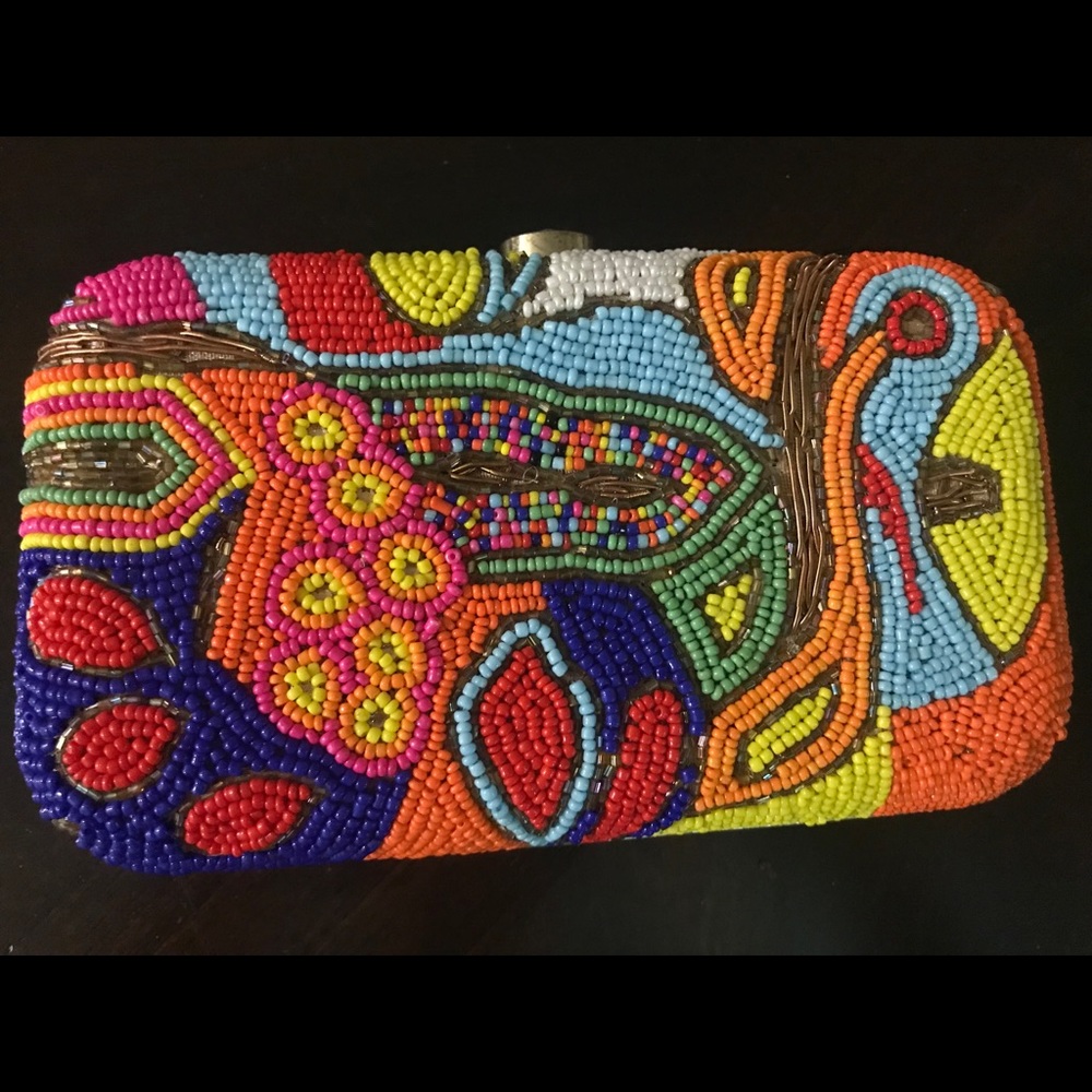 Beautiful statement clutch purse!